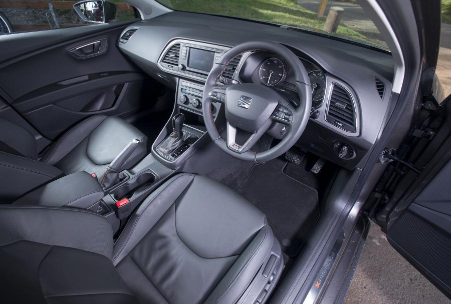  Seat Leon X-Perience 4Drive 2015 года  (UK) (фото 13 из 30)